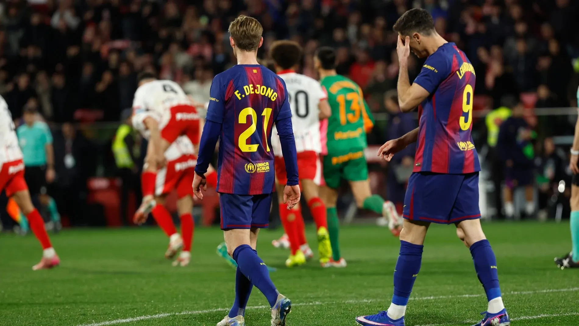 Frenkie de Jong Diragukan Tampil Lawan Atletico Madrid