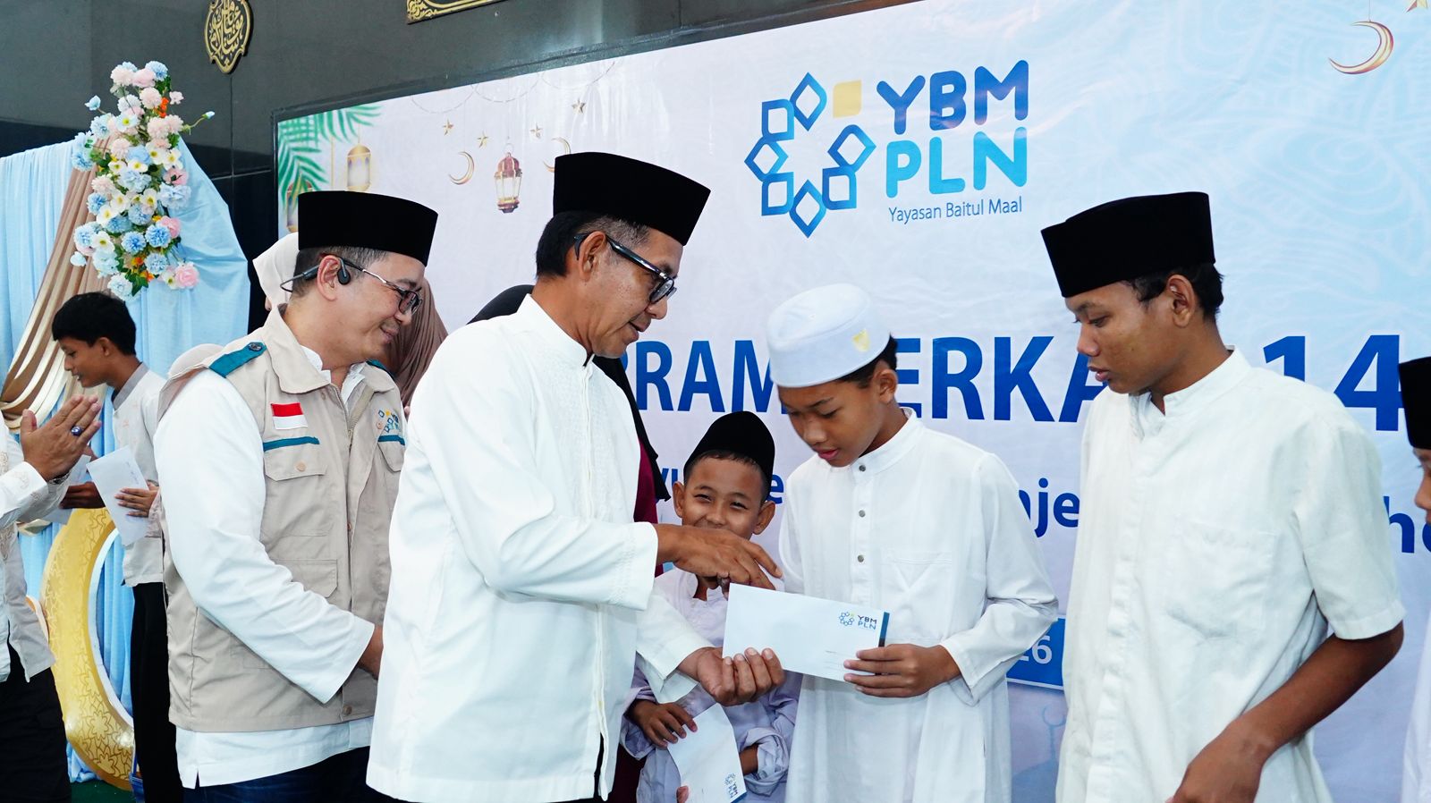 Muharram Berkah 1448 H, YBM PLN UID Jakarta Raya Salurkan Bantuan untuk 1.200 Generasi Penerus Bangsa