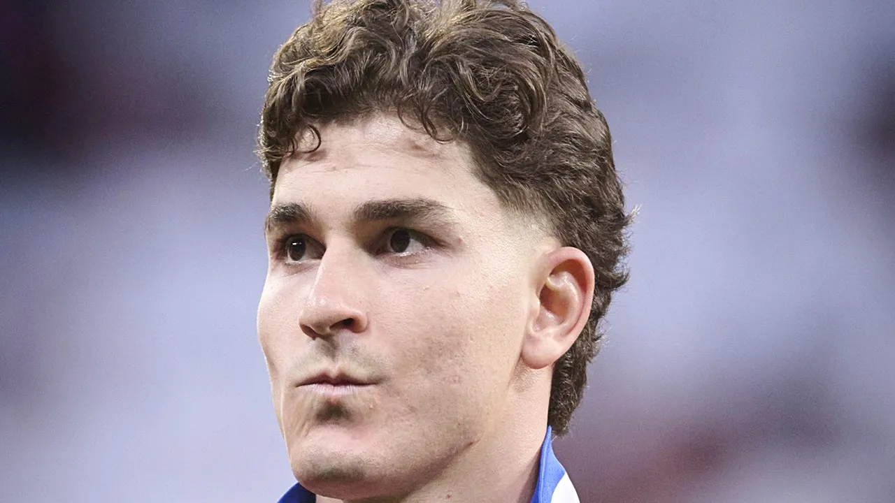PSG Mundur Dari Perburuan Transfer Julian Alvarez Dari Atletico Madrid