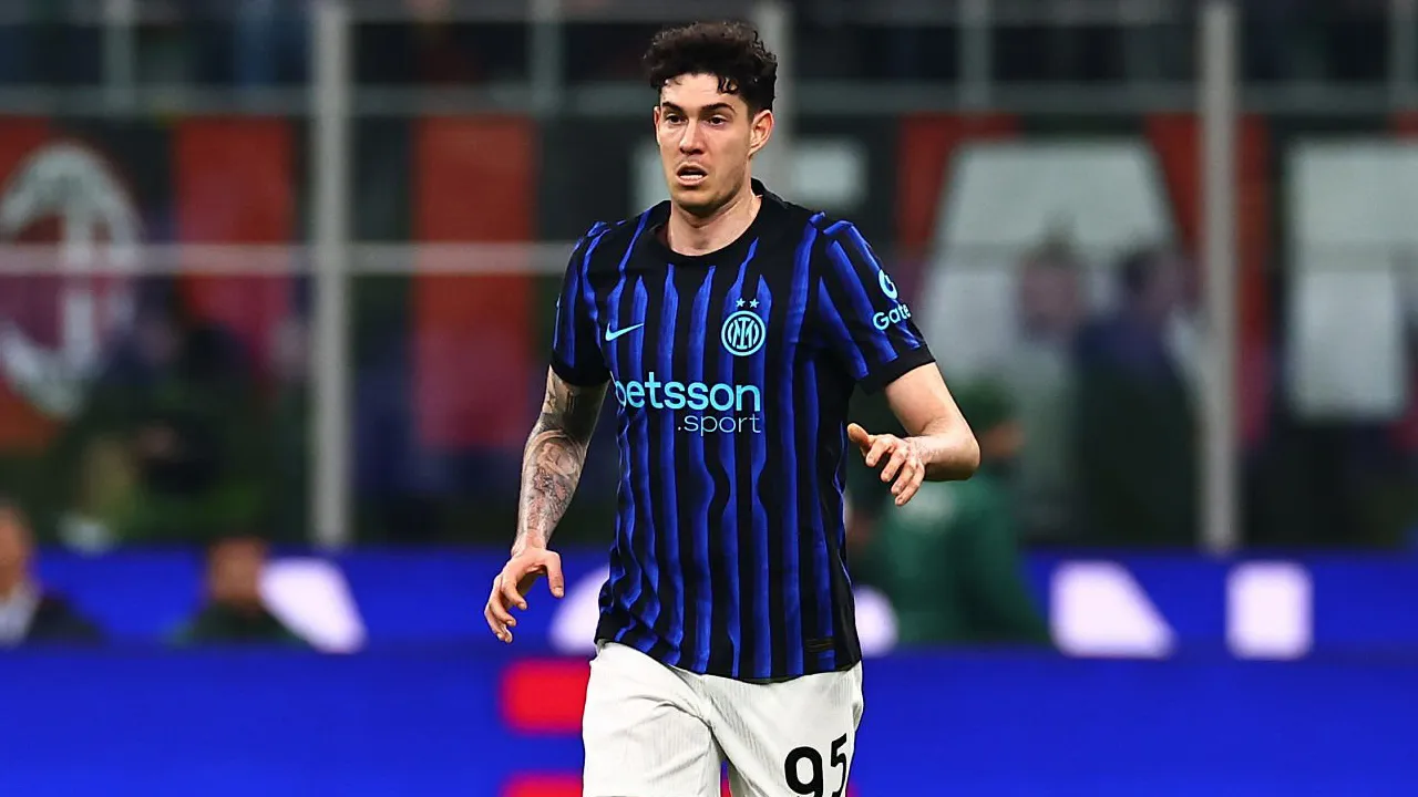 Alessandro Bastoni Tersangka Tunggal, Calafiori dan Maldini Jadi Saksi