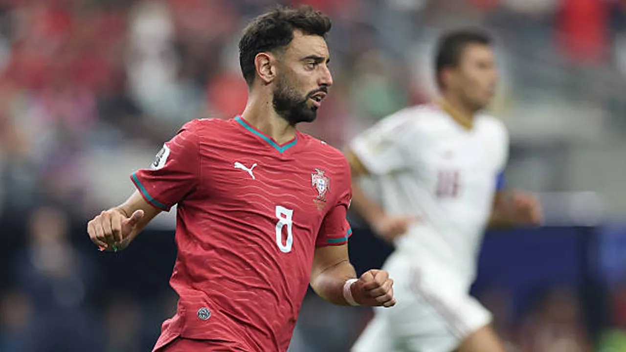 Bruno Fernandes Akui Timnas Portugal Gagal Maksimalkan Potensi