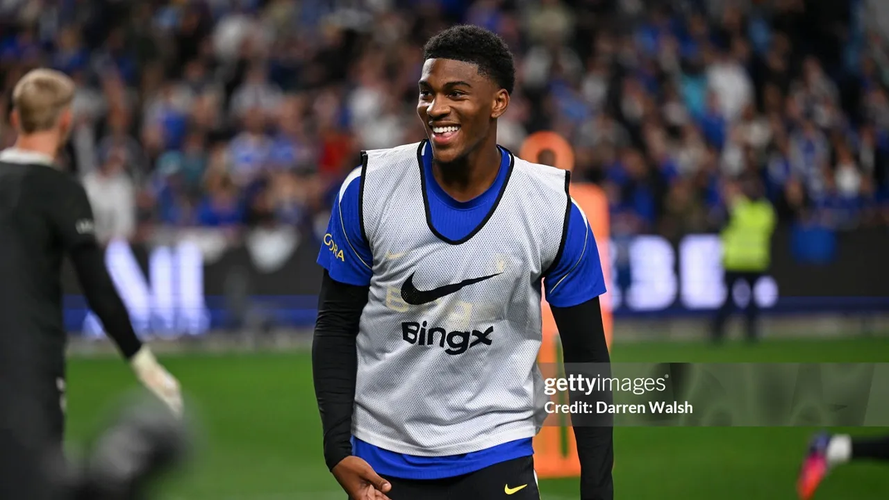 Crystal Palace Siapkan Langkah untuk Boyong Josh Acheampong