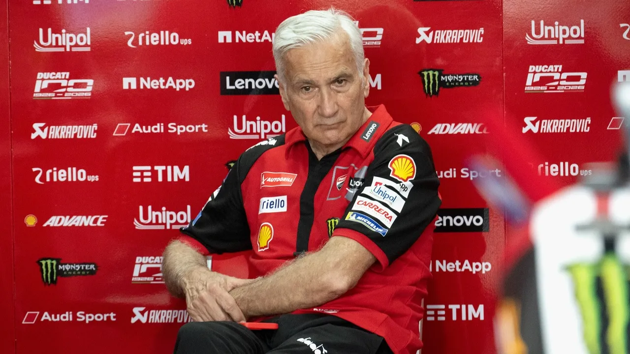 Davide Tardozzi Sebut Aprilia dan Ducati Sudah Seimbang