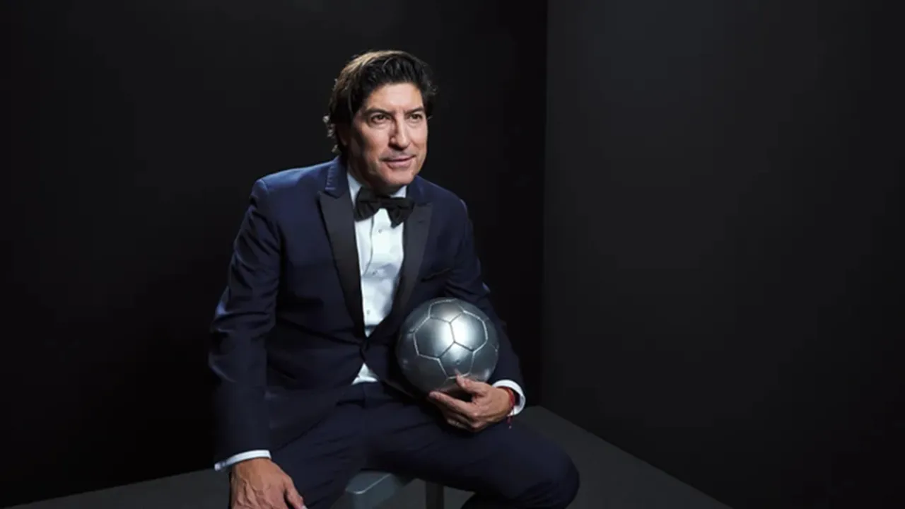 Ivan Zamorano Terkesan dengan Penampilan Vinicius di Piala Dunia