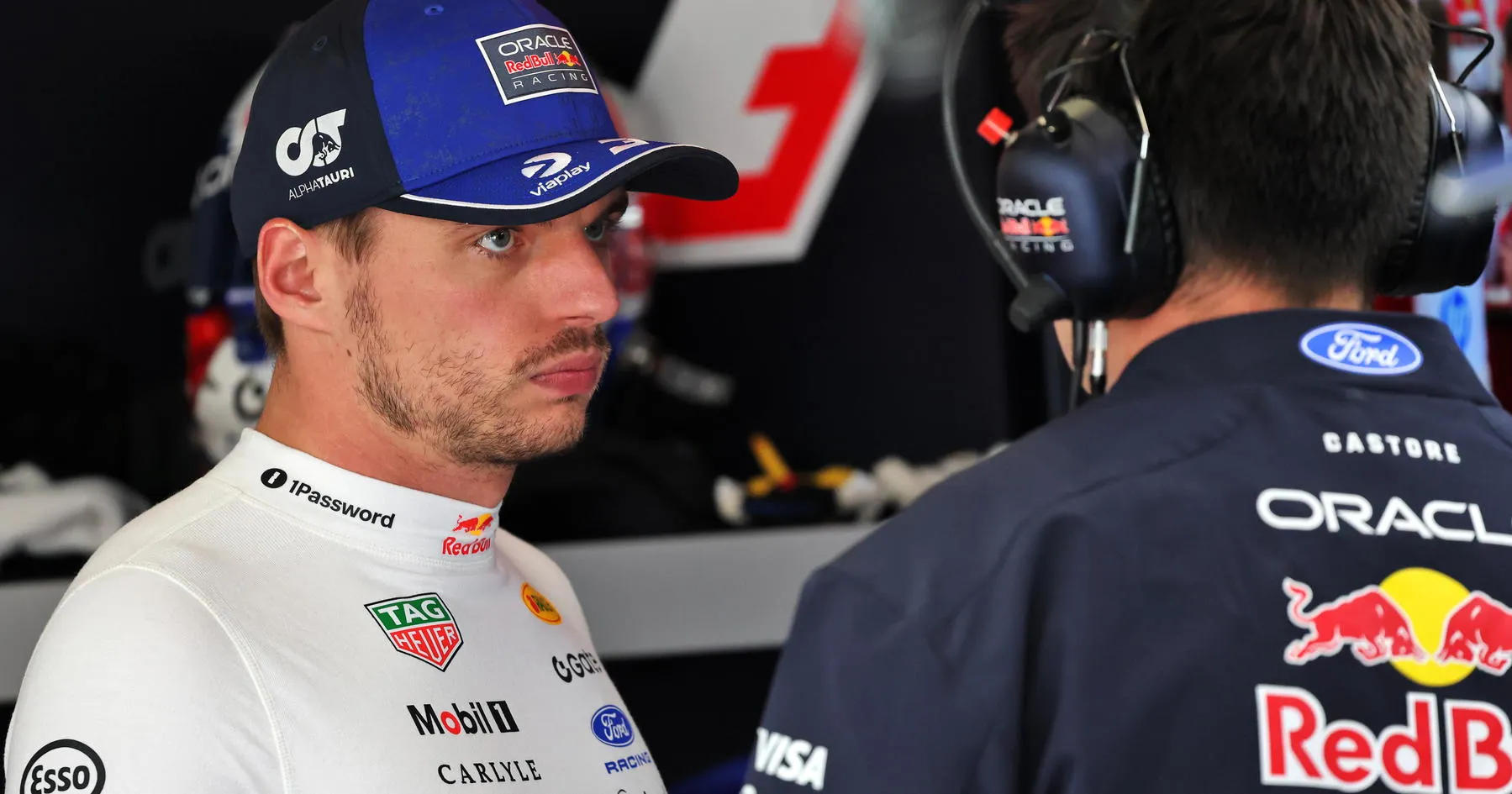 Max Verstappen Kritisi Red Bull, Ferrari Dapat Keuntungan