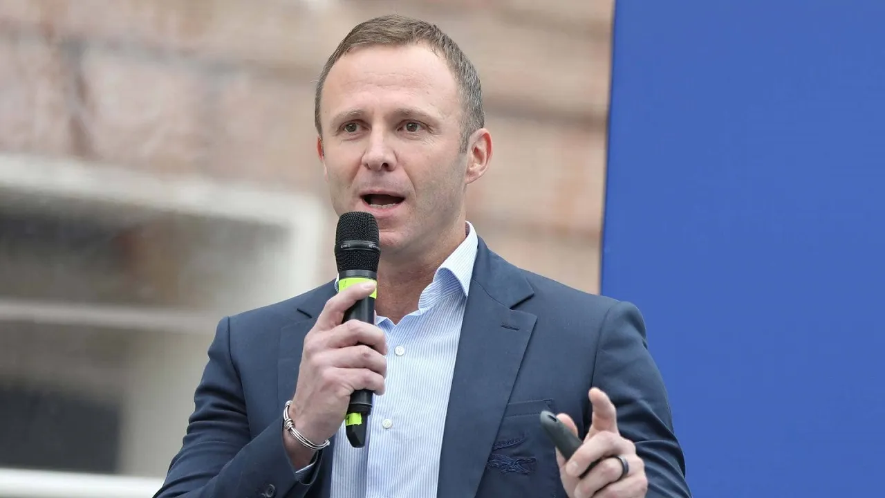 Sebagai CEO AC Milan, Massimo Calvelli Hadir di Acara United for Meyer